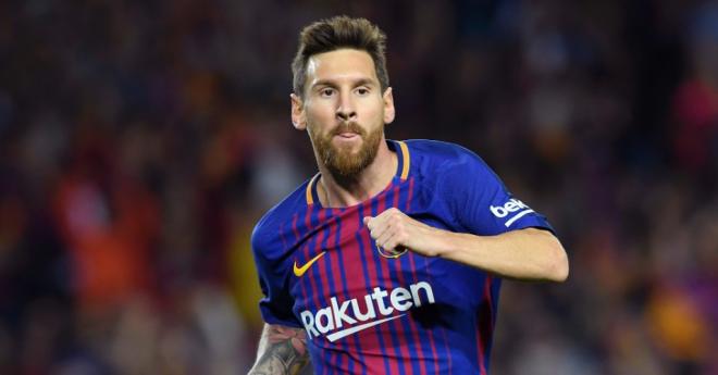 Leo Messi celebra un gol con el Barcelona en la Liga 17/18.