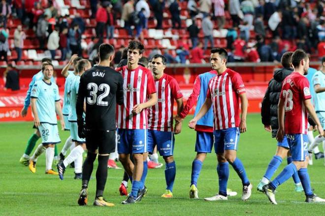 El Sporting, en el duelo copero ante el Numancia de la 17/18 (Foto: Luis Manso).