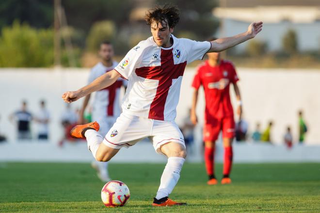 Eugeni Valderrama durante su época en la SD Huesca (Foto: Daniel Marzo).