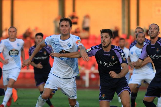 Mosquera, en un lance del duelo ante el Valladolid (Foto: RV).