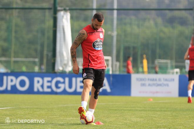 Guilherme, durante un entrenamiento con el Dépor (Foto: RCD).