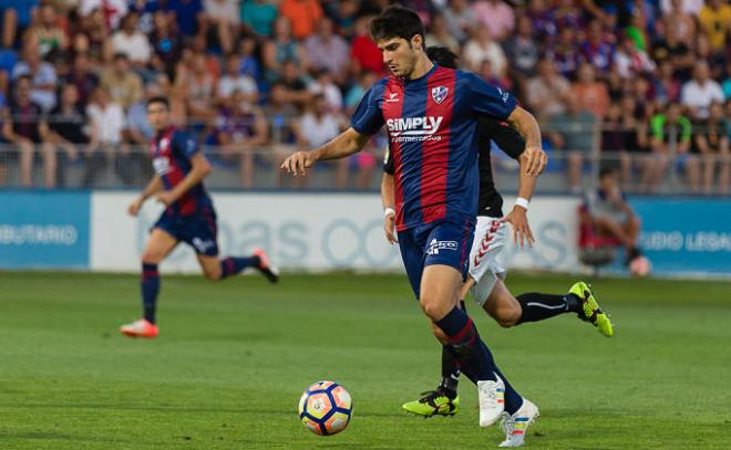 Gonzalo Melero, centrocampista del Huesca.