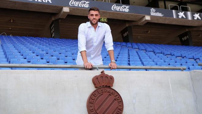 David López, tras la rueda de prensa (Foto: RCDE).