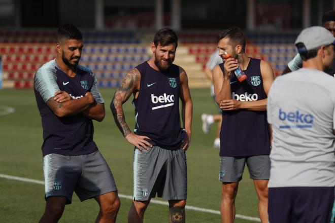 Messi, Suárez y Alba, durante el entrenamiento.