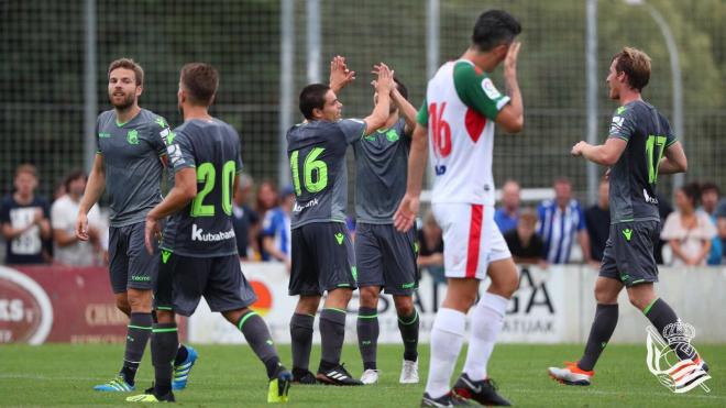 Sangalli celebrando su gol. (Foto: Real Sociedad)