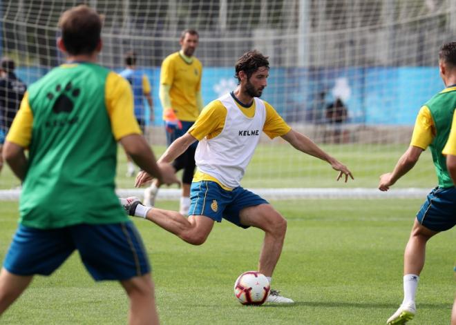 Esteban Granero, en la sesión de entrenamiento de este martes con el Espanyol (Foto: RCDE).