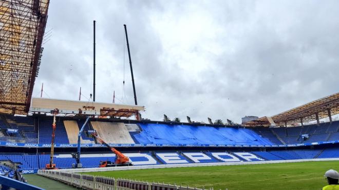 Reforma de las cubiertas de Riazor (Foto: Concello de A Coruña).