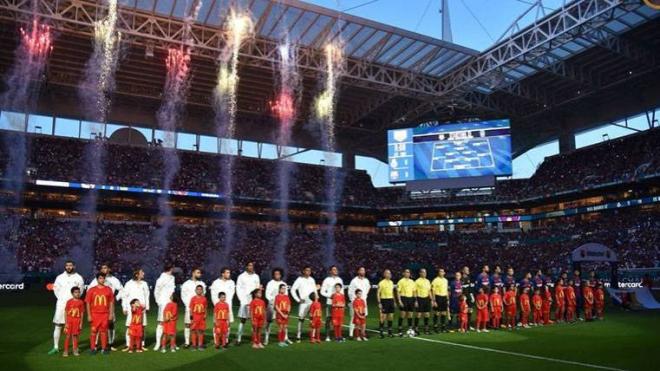 Instantes previos al Barcelona-Real Madrid disputado en Miami en el verano de 2017.