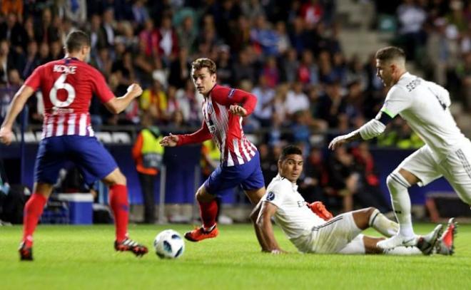 Partido entre Real Madrid y el Atlético de Madrid de la Supercopa de Europa. Koke, Griezmann, Casimiro y Sergio Ramos