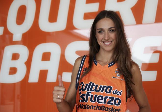 Tamara Abalde ficha por el Valencia Basket