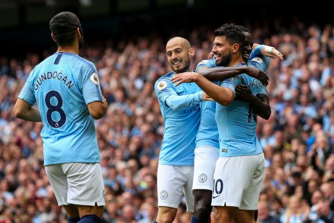 Agüero celebrando uno de sus goles.