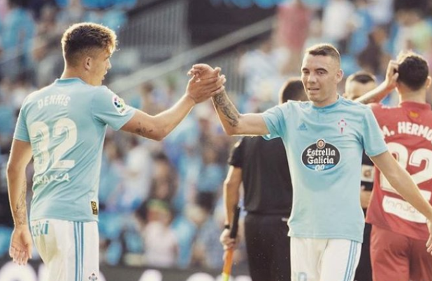 Aspas y Eckert al finalizar el Celta-Espanyol (Foto: Instagram).