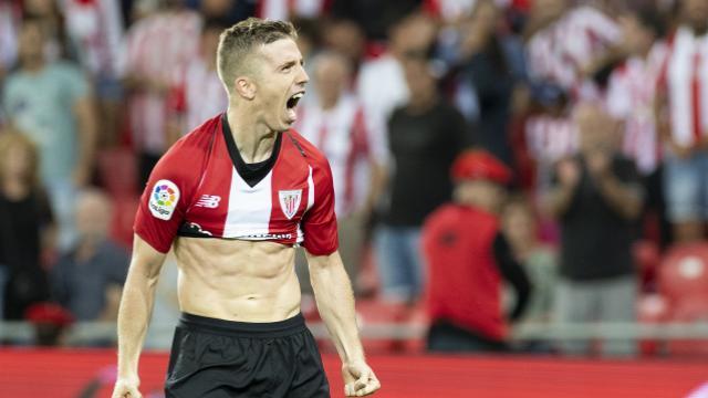 Iker Muniain se ha puesto fino y luce tableta en San Mamés