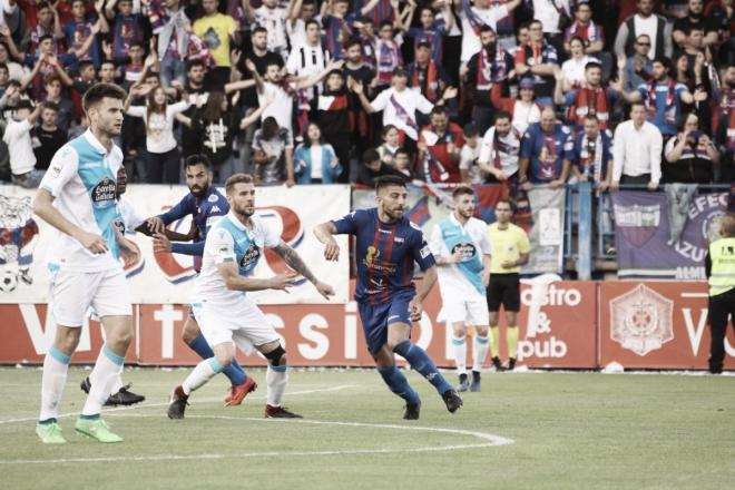 Acción del Fabril-Extremadura del play off de ascenso.