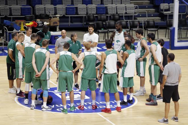 Entrenamiento de pretemporada del Unicaja.