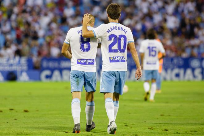 Pombo y Marc Gual celebran un gol en La Romareda (Foto: Daniel Marzo).