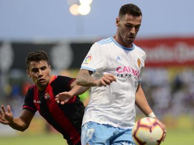 Debut de Álvaro Vázquez (Foto: Tino Gil/Real Zaragoza).