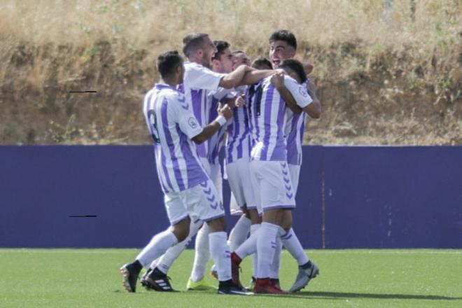 El Promesas celebra el primer gol ante el San Sebastián de los Reyes (Foto: Real Valladolid).