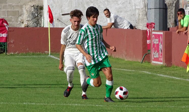 Rodri Sánchez, en un partido con el Betis (Foto: @rodrisanchez90).