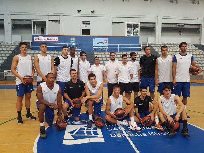 Plantilla del GBC. (Foto: Gipuzkoa Basket)