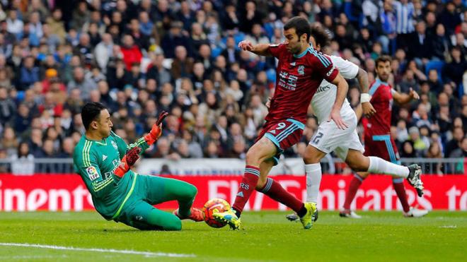 Año 2015, Agirretxe cae lesionado por Keylor Navas en el Bernabéu