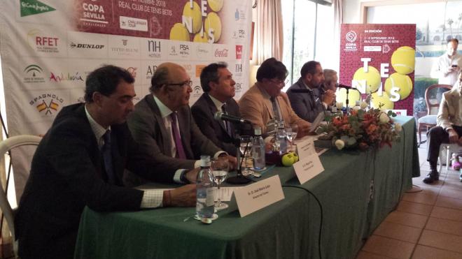 Juan Espadas, alcalde de Sevilla, en la presentación de la Copa Sevilla Challenger 2018