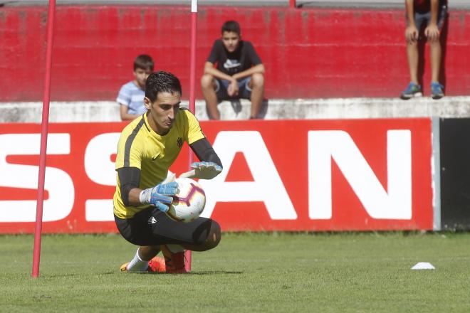 Diego Mariño, en un entrenamiento (Foto: Luis Manso).