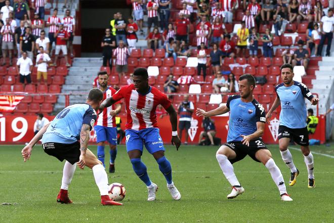 Partido Real Sporting-Extremadura 2017/2018 (Foto: Luis Manso)
