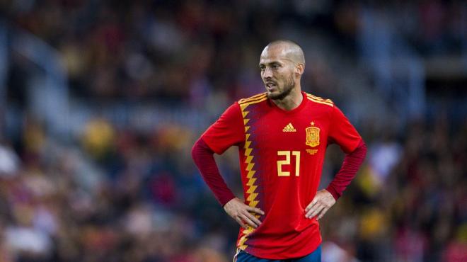 David Silva se lamenta en un partido de la selección española.