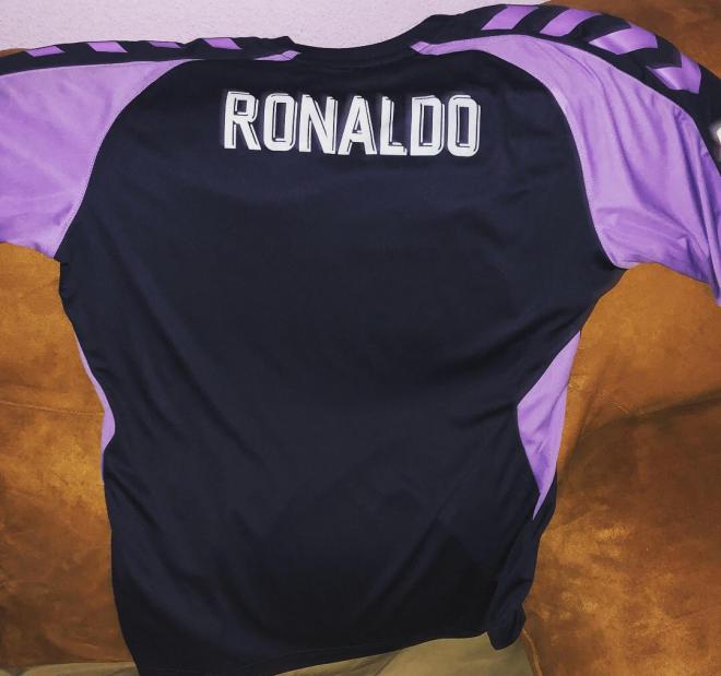 Imagen de la camiseta de Ronaldo subida en las redes sociales por un aficionado