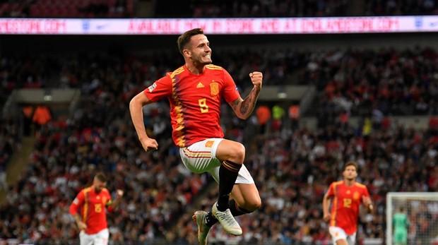 Saúl celebra el gol del empate en Wembley