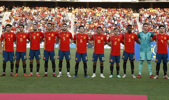 Los jugadores de la selección española celebran uno de los goles logrados ante Islas Feroe.