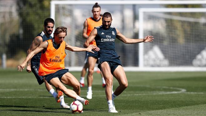 Benzema y Modric, durante el entrenamiento.