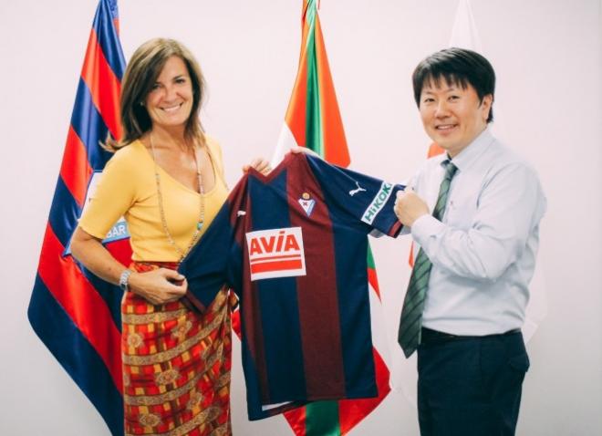 El Eibar contará con un patrocinador japonés (FOTO: Eibar)