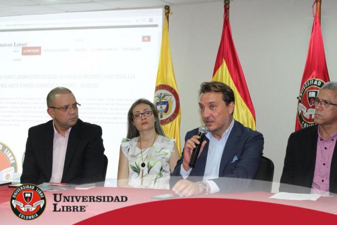 Quico Catalán, durante la presentación del acuerdo entre el Levante UD y la Universidad Libre de Barranquilla (foto universidad).