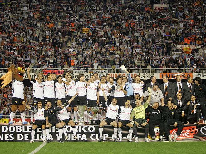 El Valencia CF campeón de Liga de 2004. (Foto: Valencia CF)
