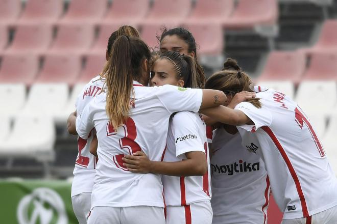El Sevilla Femenino celebra un gol ante el Fundación Albacete. (Foto: SFC).
