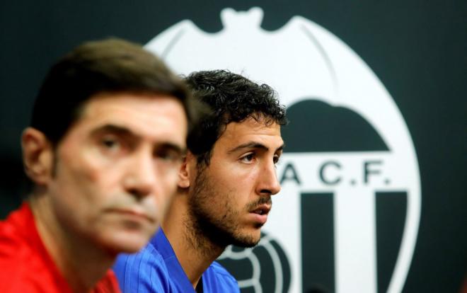Marcelino y Parejo en sala de prensa. (Foto: EFE)