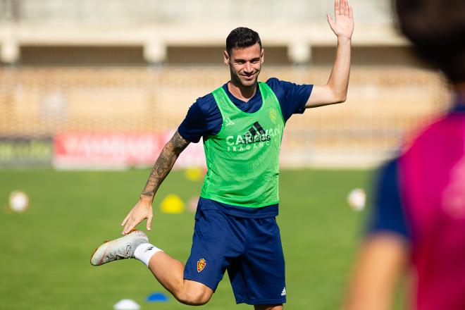 Álvaro Vázquez durante un entrenamiento en la Ciudad Deportiva (Foto: Daniel Marzo).
