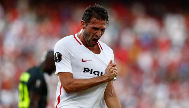 Franco Vázquez celebrando un gol (Foto: Joaquín Corchero).
