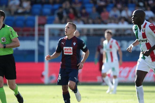 De Blasis, durante un encuentro. (Foto: SD Eibar).