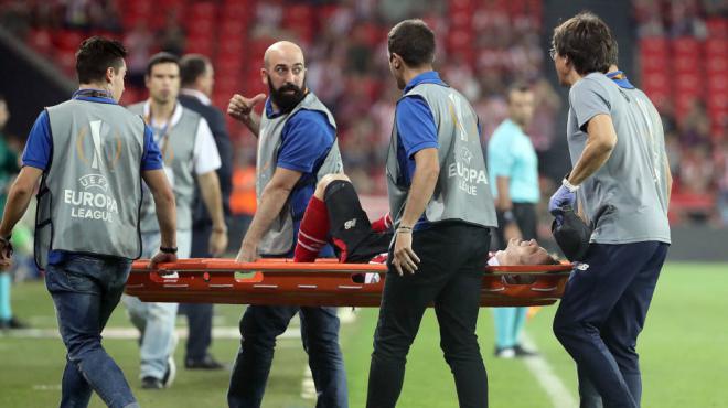 Iker Munian sufrió la rotura de LCA en ambas rodillas. (Foto:EFE)