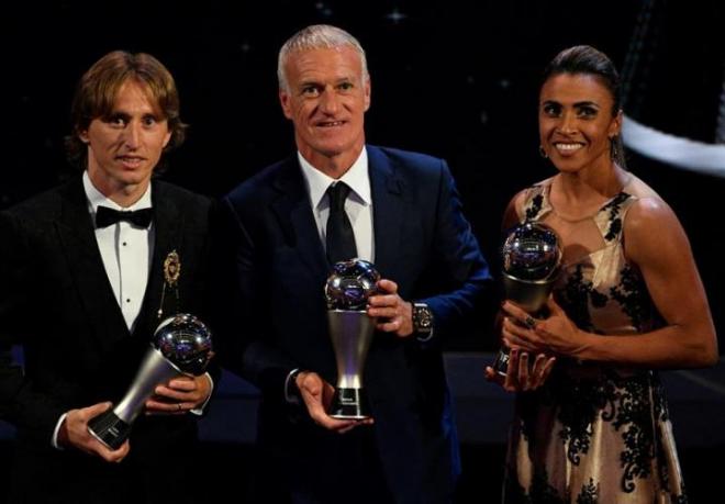 Modric, Deschamps y Marta, en la gala de los premios The Best.