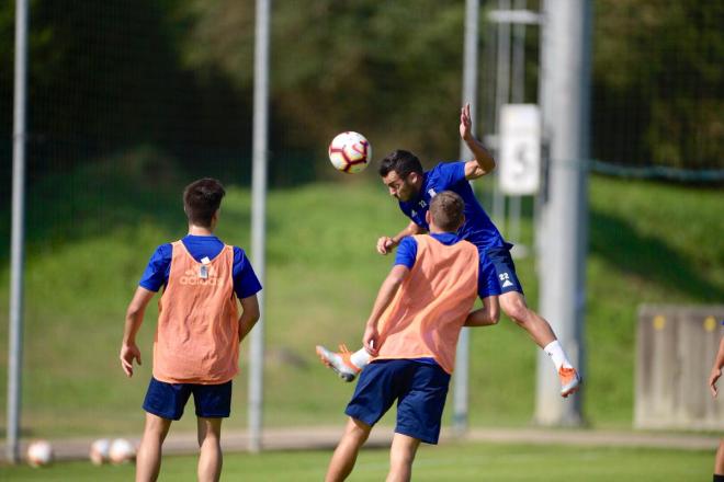 Joselu en el partidillo de este jueves (Foto: RealOviedo).