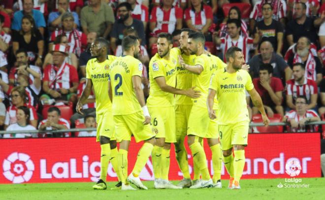 Los jugadores del Villarreal CF celebran uno de los goles anotados en San Mamés (Foto: LaLiga).