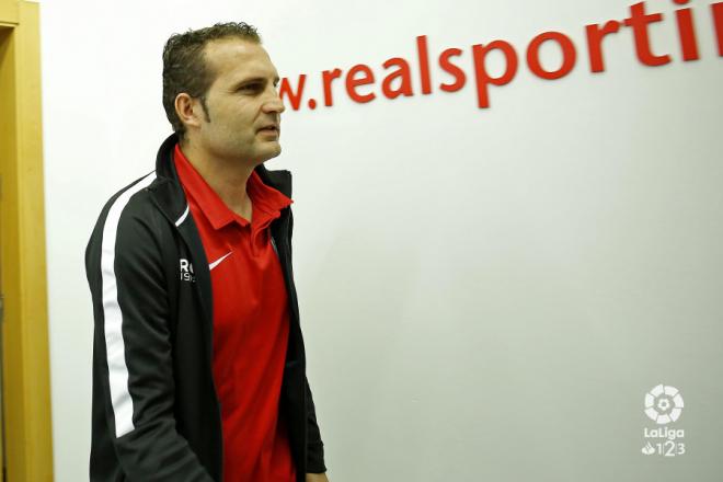 Rubén Baraja, en la previa del Sporting-Las Palmas (foto: LaLiga).