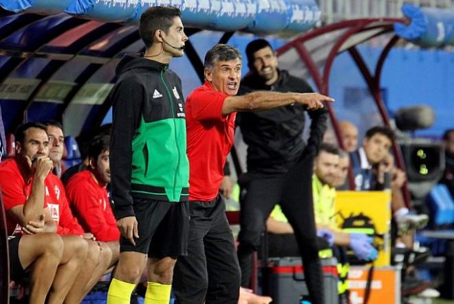 José Luis Mendilibar, técnico del Eibar (Foto: EFE).