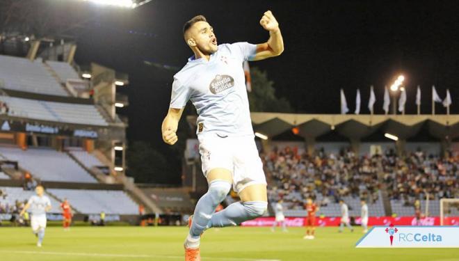 Maxi Gómez celebra su gol en el Celta-Getafe (Foto: RCCV).