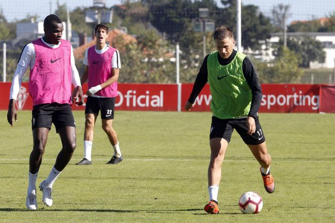 Robin Lod, este martes en Mareo (Foto: Luis Manso)