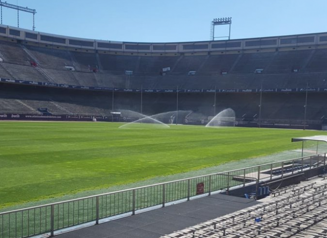 El Estadio Vicente Calderón, sin asientos (Foto: @FotosAtleti).